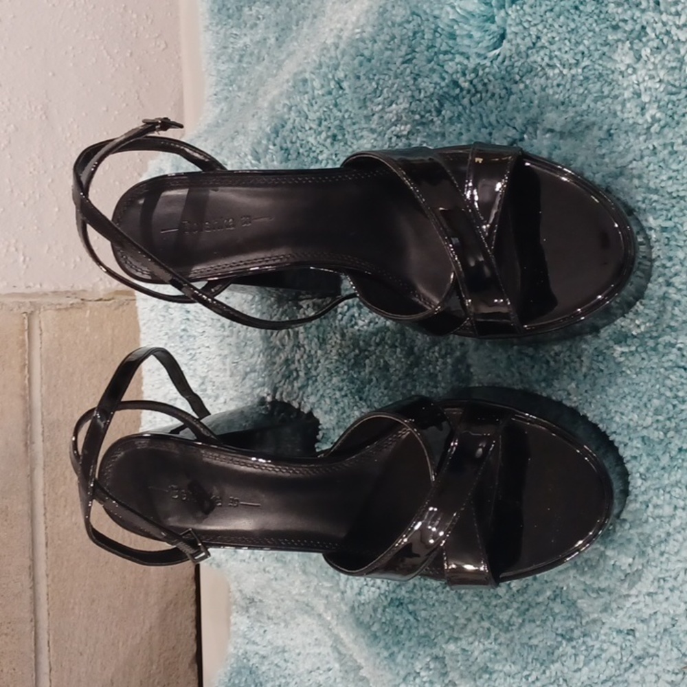BERSHKA Women's Black Chunky Platform Sandals Euro size 39 (approx US size 8.5)